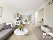 SOUGHT AFTER LOCATION! BIG BALCONY OVER LOOKING PARK!