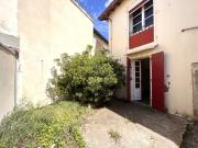 SOUS COMPROMIS Exclusivité, Chalet biarrot avec patio à ré