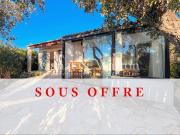 SOUS OFFRE: CROIX VALMER, VILLA DE PLAIN PIED DANS UNE RÉSID