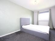 South Barrwood Road, Kilsyth, G65