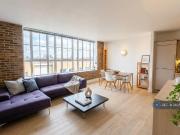 South City Court, London, SE15 3 bed flat to rent £2,700...