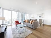 South Colonnade, London E14, 2 bed flat to rent, £3,000...