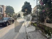 South Face Corner 1kanal Plot Is Available For Sale