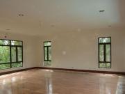 South Forbes Park House and Lot for Sale in Makati,...
