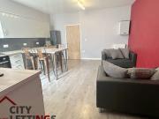 South Parade, City Centre NG1, 4 bedroom flat to rent...