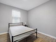 South Side Home, Just a TwoMinute walk to M.L. Kin