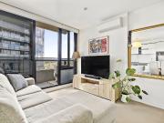 South Yarra Sophistication with 5 Star Amenities