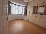 Southall UB1, 4 bed terraced house to rent, £3,000 pcm |...