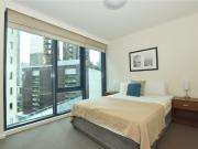 Southbank One 10th floor Stunning 2 beds Furnished