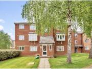 Southgate Tube self contained flat