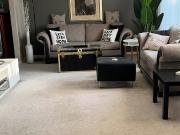 Southwest Home: Walk To Lrt In Century Park!