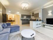 Southwick Street, London W2, 3 bedroom flat to rent...