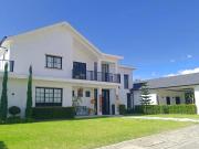 SOÑADA CASA ESTILO “FARM HOUSE” DE VENTA EN PUEMBO!