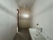 Space and Privacy: 3 Storey Tandang Sora, QC Home with 2...