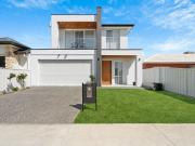 Space. Luxury. Location Space. Luxury. Location