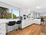 Space, Sun & Views on 1,749m2