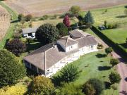 Spacieuse villa de caractère dans un bel emplacement