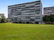 Spacieux 8 pièces au dernier étage avec balcon