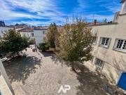 Spacieux appartement de 130 m2 avec balcon et stationnement