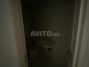 Spacieux bureau en location à Nejma