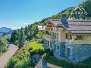 Spacieux chalet haut de gamme avec piscine intérieure
