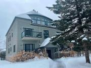 Spacieux Condo TREMBLANT avec Garage A LOUER
