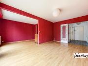 Spacieux T4 lumineux avec balcon et parking sécurisé à...