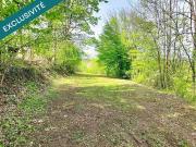 Spacieux terrain hors lotissement avec permis accordé !