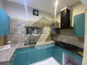 Spacious 10 Marla Elegant Home with 4 Beds, 2 Company...