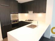 Spacious 1 Bed 1 Bath in South Cambie!