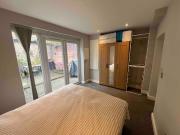 Spacious 1 Bed Apartment Available for 2 weeks