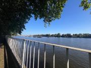 Spacious 1 Bed flat close to the River