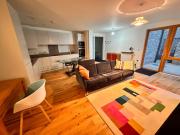 Spacious 1 Bed Flat & Patio Great area