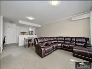 Spacious 1 bed + Study Unit just few steps away from...