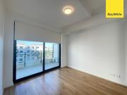 Spacious 1 Bed with timber floor
