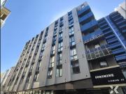 Spacious 1 Bedroom Apartment in Prime Location