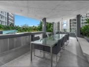 Spacious 1 bedroom apartment in the prestigious Skyring...