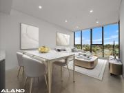 SPACIOUS 1 BEDROOM APARTMENTS IN PARRAMATTA CBD!