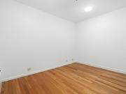 SPACIOUS 1 BEDROOM OPPOSITE ALBERT PARK
