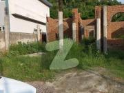 Spacious 1 Kanal House with Extra Land Ideal for Luxury...