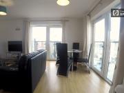 Spacious 2 Bed 2 Bath Flat for Rent in Leytonstone, London