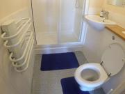 Spacious 2 Bed 2 Bath Flat for Rent in Leytonstone, London