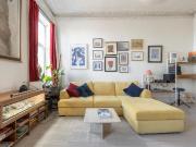 Spacious 2 bed flat in the heart of Hackney Has an Apartment