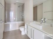 SPACIOUS 2 BEDROOM, 2 BATHROOM APARTMENT WITH STUNNING...