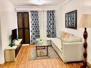 Spacious 2 bedroom and 2 bath with stunning skyline and...