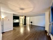 Spacious 2 Bedroom and Den in Garneau