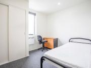 Spacious 2 Bedroom Apartment Near Deakin University