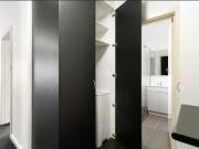 Spacious 2 Bedroom Apartment Opposite Albert Park Lake