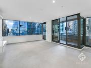 Spacious 2 Bedroom Apartment with City Views in Prime...