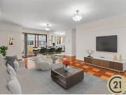 Spacious 2 Bedroom Apartment with Pool & Dual Balconies